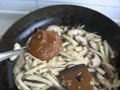 Make Soy mushroom-dry step 6