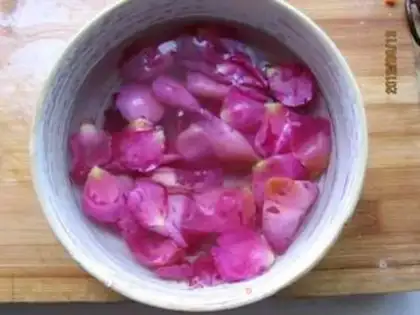 Make Rose bean saliva step 3