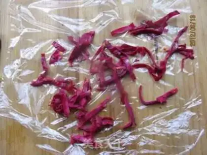 Make Rose bean saliva step 4
