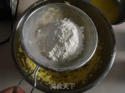 Make Peanut cookies step 4