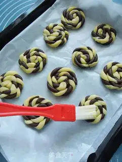 Make Lollipop cocoa cookies step 18