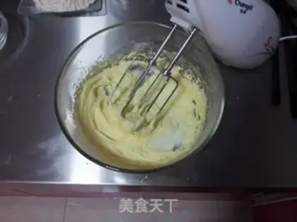 Make Greek ball step 1