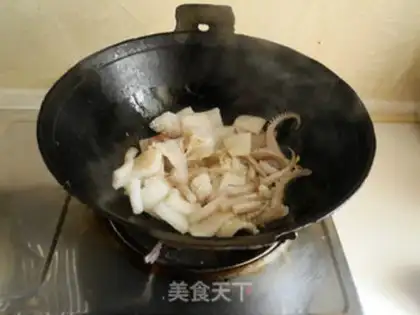 Make Squidfish roll step 5