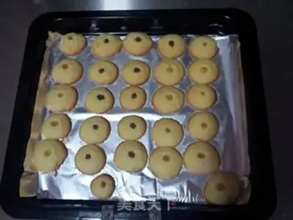 Make Greek ball step 10