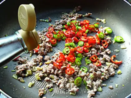 Make Spicy puffy fans step 7