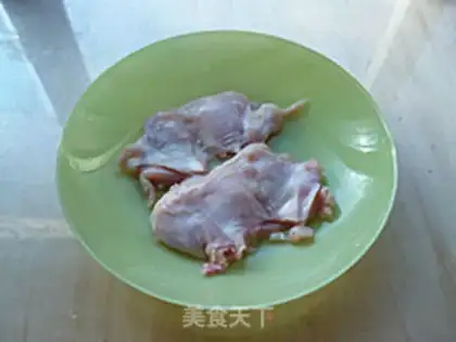 Make Chicken leg of mushrooms step 1