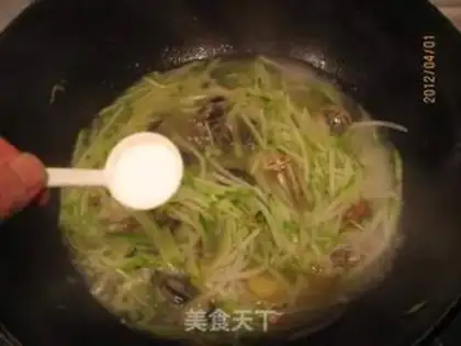 Make Flowers and radish step 7