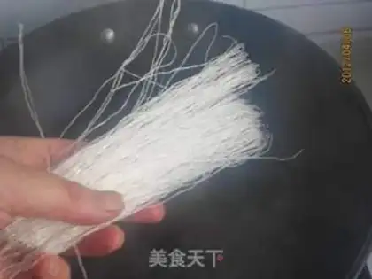 Make A cucumber fan with a rainbow step 2
