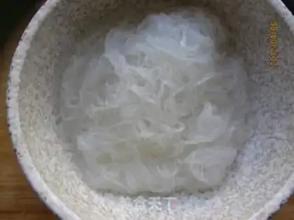 Make A cucumber fan with a rainbow step 3