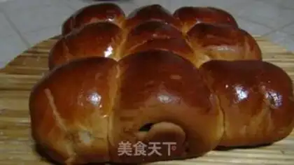 Make raisin rolls step 10