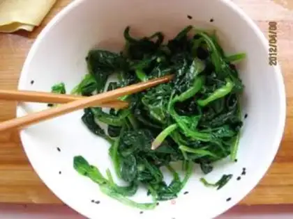 Make Thousands of spinach rolls step 5