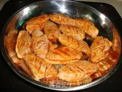 Make A groceries chicken wing step 2