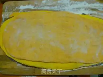 Make Five-coloured buns step 3