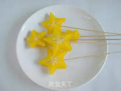 Make A hot pot of beauty fruit tea step 4