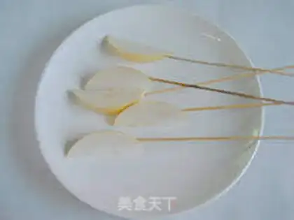 Make A hot pot of beauty fruit tea step 8