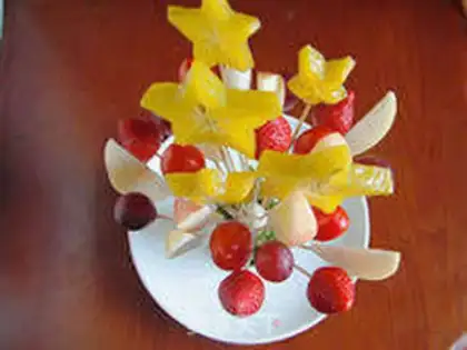 Make A hot pot of beauty fruit tea step 11