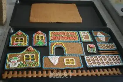 Make Christmas gingerbread house step 18