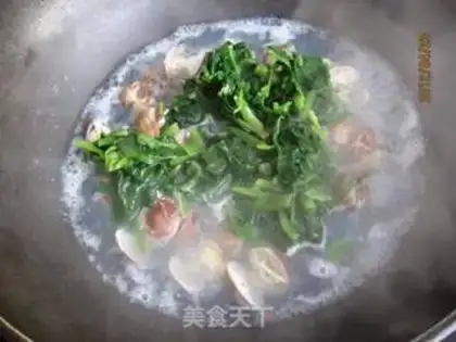 Make Spinach and fan soup step 3