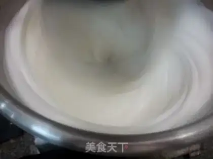 Make Cake rolls of clubs step 1