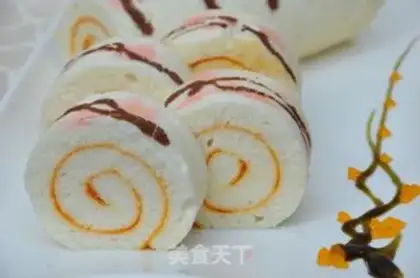 Make Cake rolls of clubs step 11