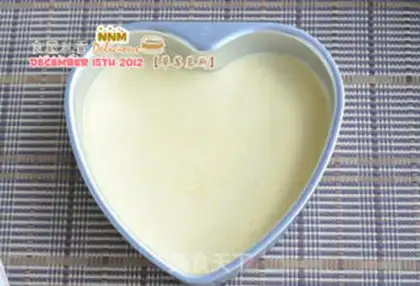 Make Strawberry mousse cake step 7