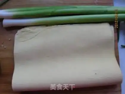 Make Garlic bean peel step 0