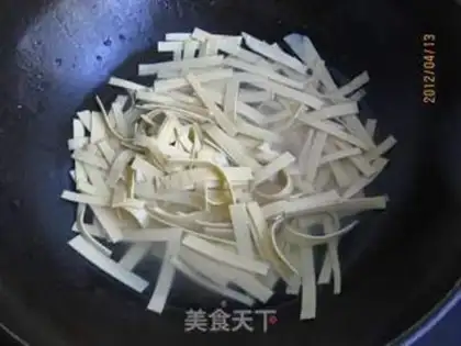 Make Garlic bean peel step 2