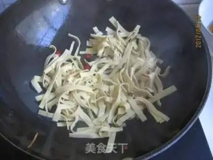 Make Garlic bean peel step 8