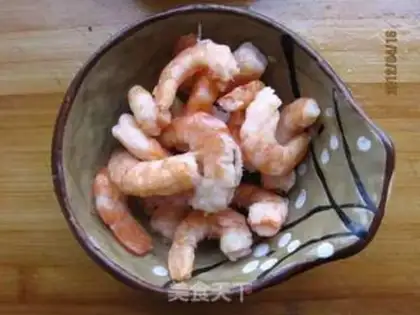 Make Pineapple Dutch shrimp step 3