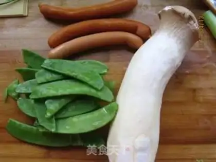 Make Dutch bean fried almond mushrooms step 0