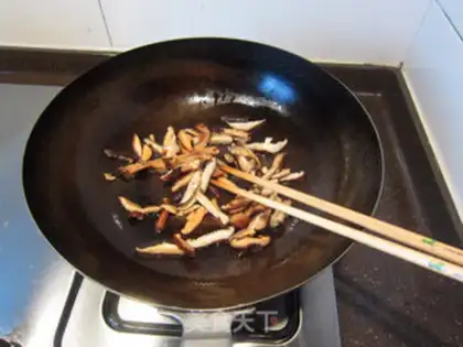 Make Rock pan rice step 4