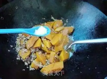 Make Pumpkin step 7