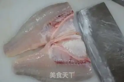 Make Orange-flavored catfish step 2