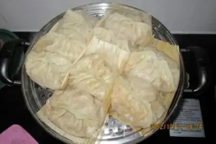 Make Cold-water cabbage buns step 2