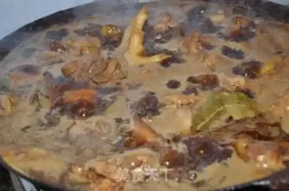 Make Chicken stew mushrooms step 3