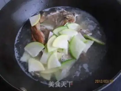 Make Roach fan roasted duck soup step 4
