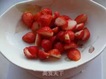 Make Strawberry little circle step 3