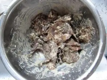 Make Powder chicken step 1