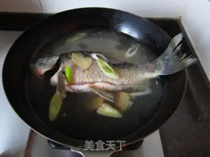 Make Sheep chop-fish soup step 11