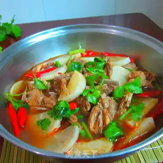 Make Lamb radish dry pot step 10
