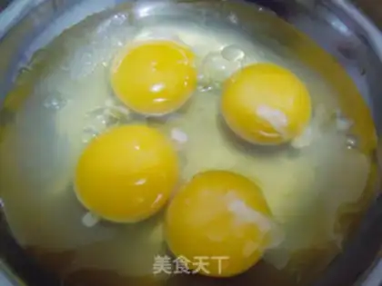 Make Souffle eggs step 1