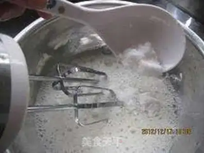 Make Twinchee rolls step 1