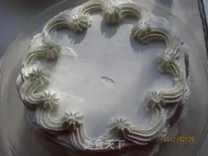 Make Coco flower birthday cake step 4