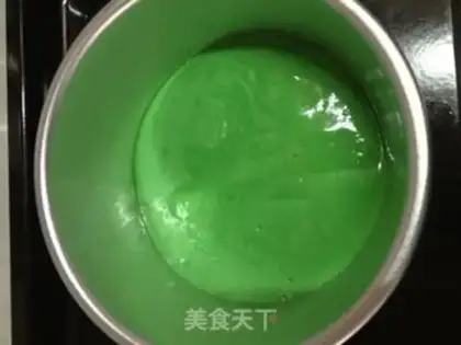 Make Rainbow cake step 5