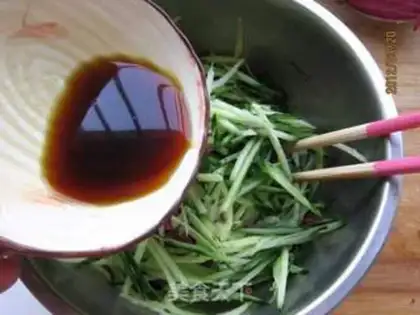 Make cucumber radish step 4