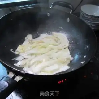 Make Hand toe-to-to-to-toe and powder step 4