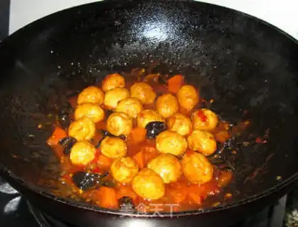 Make Fish, tiger, quail eggs step 11