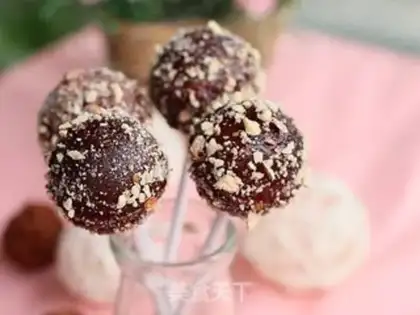 Make Lollipop cake step 12