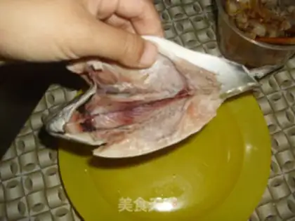 Make Lodge-cooked mackerel step 0