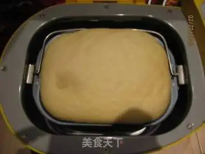 Make Sesame intestine bread step 0